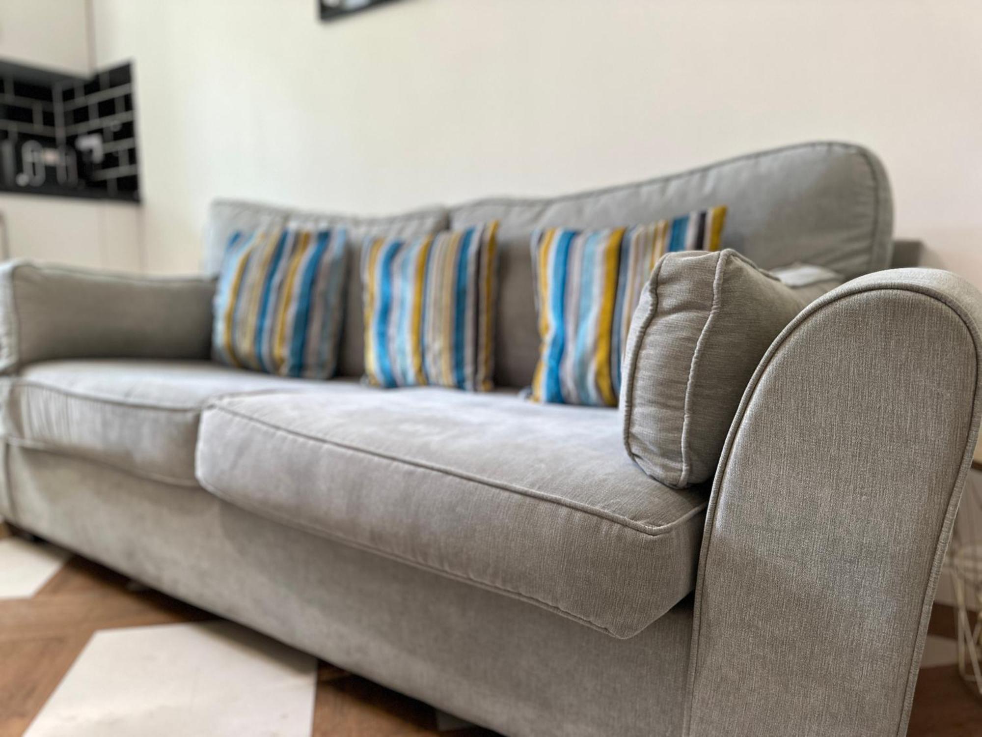 Great Offers On Long Stays!! Laluna Apartments เกทส์เฮด ภายนอก รูปภาพ